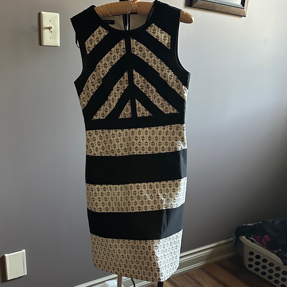 Elegant Black and White Patterned Midi Dress